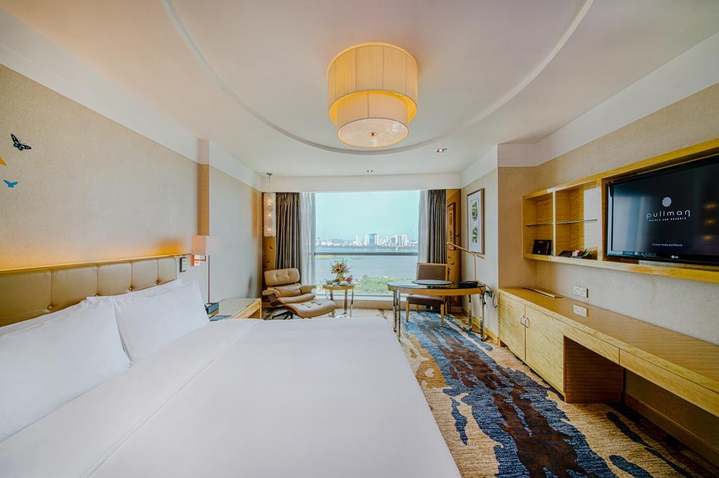 Pullman Linyi Lushang Exterior photo