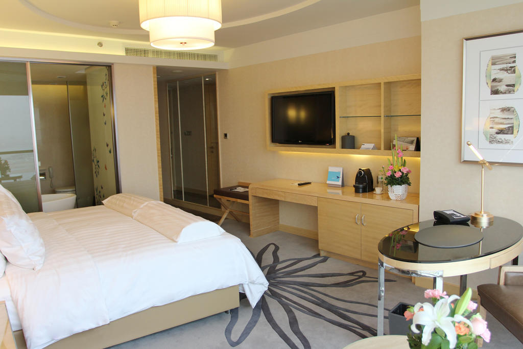 Pullman Linyi Lushang Exterior photo
